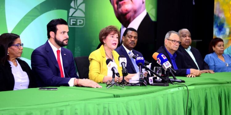 FP revela que escuelas “no están listas para recibir estudiantes a pocos días del inicio de clases”