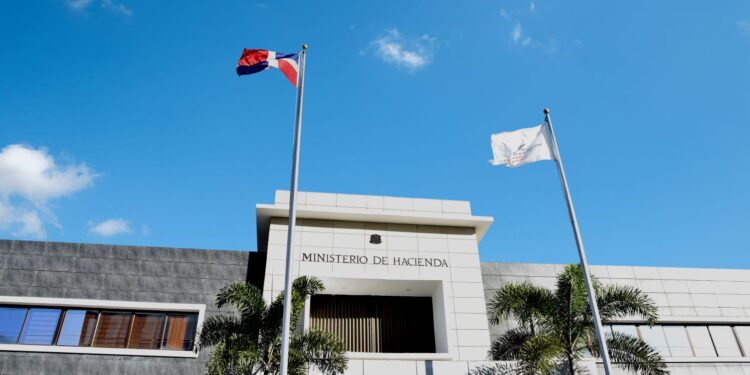 Moody’s mejora la calificación crediticia de RD a “Ba2” con perspectiva estable