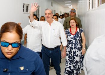 Presidente Abinader inaugura ampliación Área de Internamiento Hospital Regional Luis Morillo King, que beneficiará a más de 500 mil personas