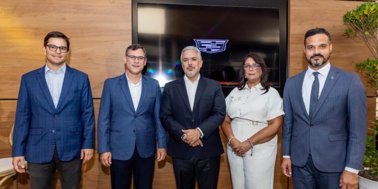 Santo Domingo Motors y Cadillac presentan la nueva Escalade 2025