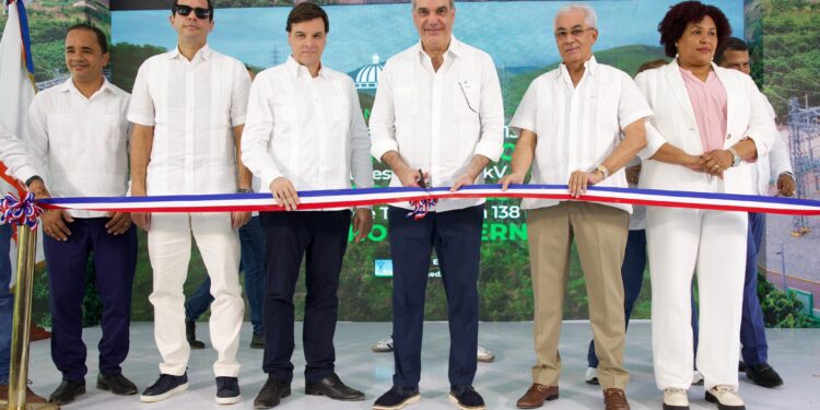 Presidente Abinader conecta a Pedernales al Sistema Eléctrico Nacional Interconectado (SENI), por primera vez en su historia
