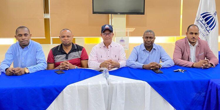 Dirección Regional de Educación 04, San Cristóbal, desmiente eliminación de la Jornada Escolar Extendida