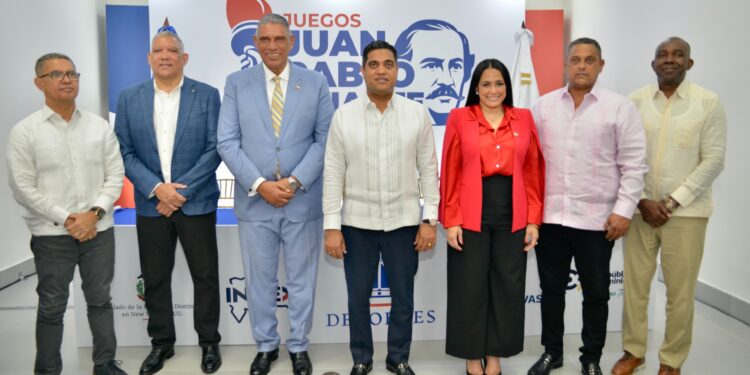 Ministro Kelvin Cruz anuncia Juegos Juan Pablo Duarte en Nueva York