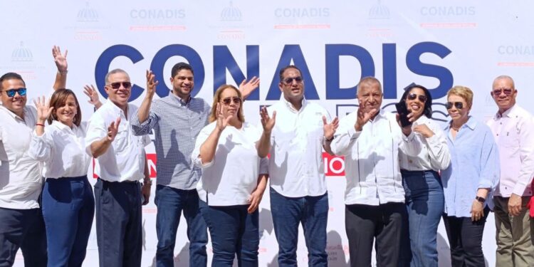 CONADIS realiza masiva jornada de inclusión social en San Cristóbal para personas con discapacidad y sus familias