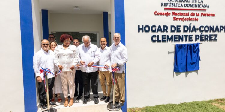 AFP Popular y CONAPE inauguran Hogar de Día Clemente Pérez en Pedernales
