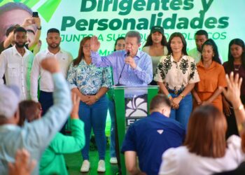 Apagones prolongados, escasez de agua y altos precios de alimentos tienen al pueblo irritado, asegura Leonel Fernández