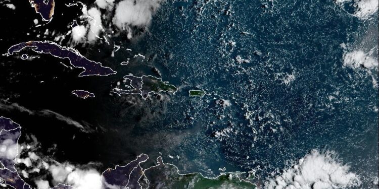 Indomet pronostica aguaceros locales y sensación térmica elevada para este martes