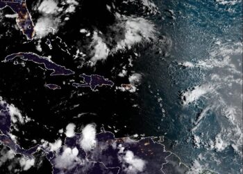 Indomet: Vaguada continuará provocando aguaceros hacia el interior del país; se mantienen cinco provincias bajo alerta meteorológica