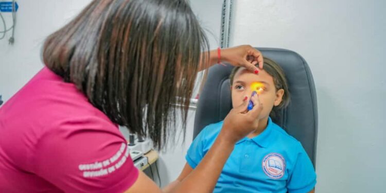 INABIE recibe y atiende más de 300 citas médicas estudiantiles en primer mes de este año escolar a través del SISBIE