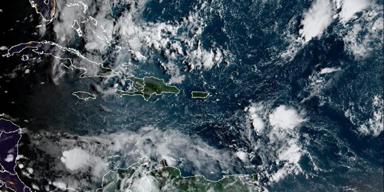 Indomet pronostica fuertes aguaceros en gran parte del país para la tarde de este sábado