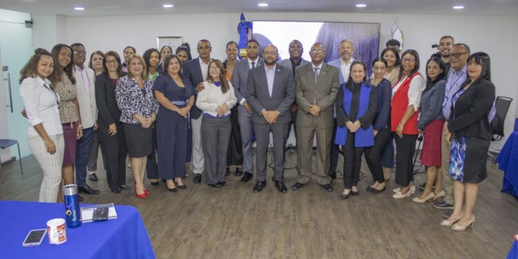 Concluye con éxitos capacitación en Vocería Gubernamental