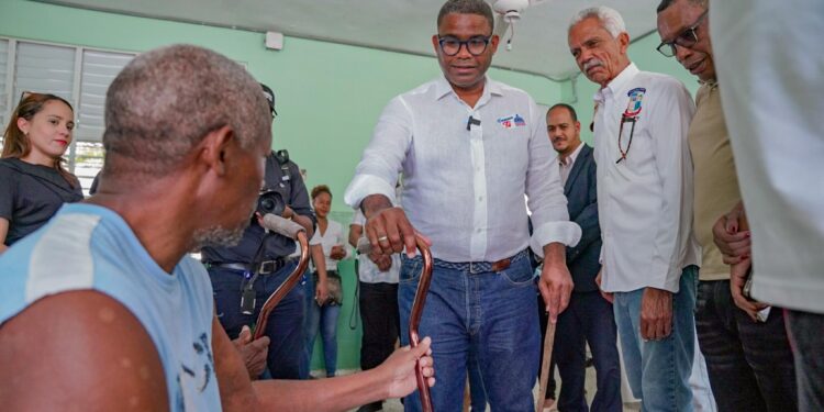 Robert Polanco asegura que Propeep trabaja día y noche llevando soluciones de calidad a los más necesitados