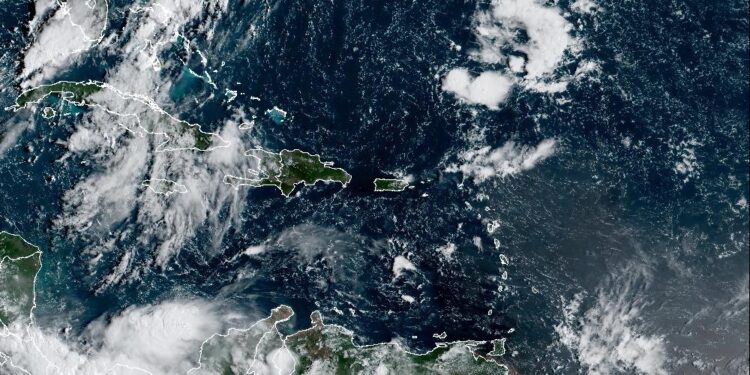 Indomet: Persistirán temperaturas calurosas; se esperan aguaceros locales en el interior del país