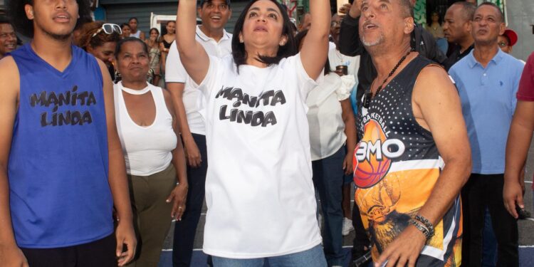 Faride Raful impulsa la transformación social a través del deporte con torneo “Manita Linda” en Villas Agrícolas