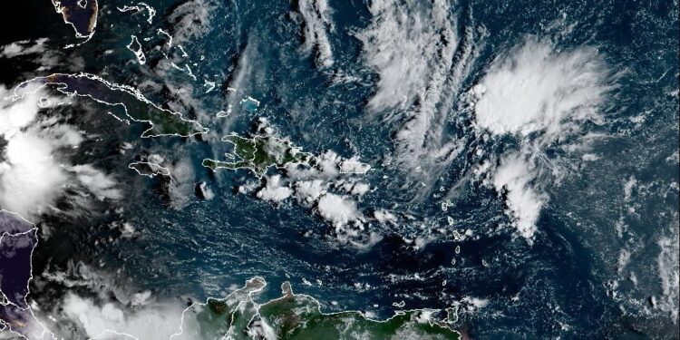 Indomet pronostica aguaceros y tronadas en varias provincias; continuará el calor