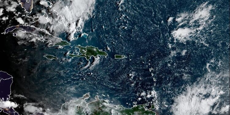 Indomet: Vaguada seguirá provocando aguaceros con tormentas eléctricas en varias regiones