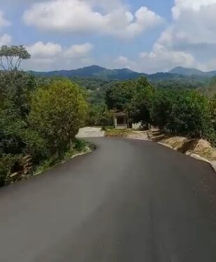 EGEHID transforma caminos en el entorno de presas en San Cristóbal