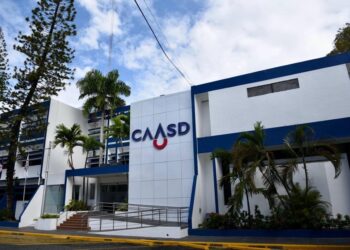 CAASD activa comité de emergencia ante onda tropical para garantizar continuidad del servicio