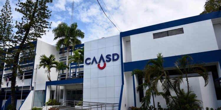 CAASD activa comité de emergencia ante onda tropical para garantizar continuidad del servicio