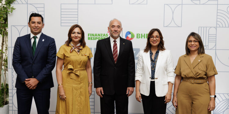 BHD lanza programa Finanzas Plateadas