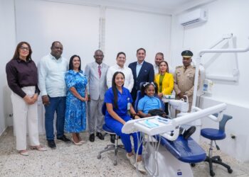 El INABIE pone en funcionamiento módulo de salud bucal para beneficiar a 3,661 estudiantes de Las Matas de Farfán