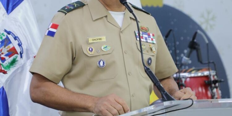 Ministro de Defensa anuncia entrega de más de RD$600 millones por concepto de “sueldo por año” a través del ISSFFAA para militares retirados en 2025