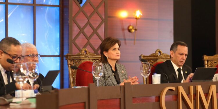 Vicepresidenta Raquel Peña encabeza en estos momentos la tercera sesión de vistas públicas del Consejo Nacional de la Magistratura para llenar vacantes en la SCJ y el TSE