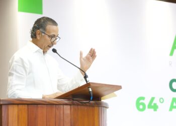 ACIS plantea “pacto fiscal integrado, moderno y responsable» que amplíe la base tributaria sin afectar la productividad