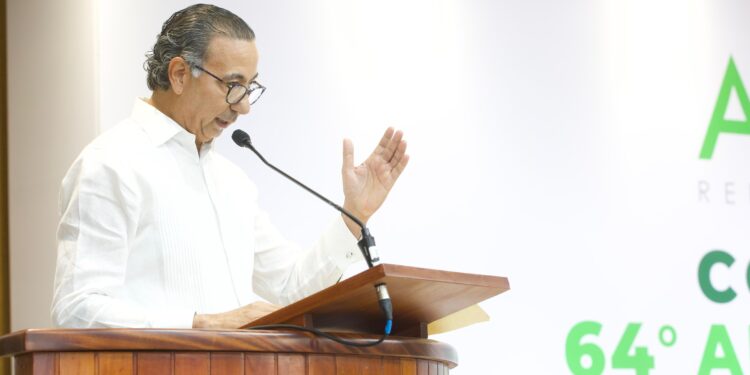 ACIS plantea “pacto fiscal integrado, moderno y responsable» que amplíe la base tributaria sin afectar la productividad