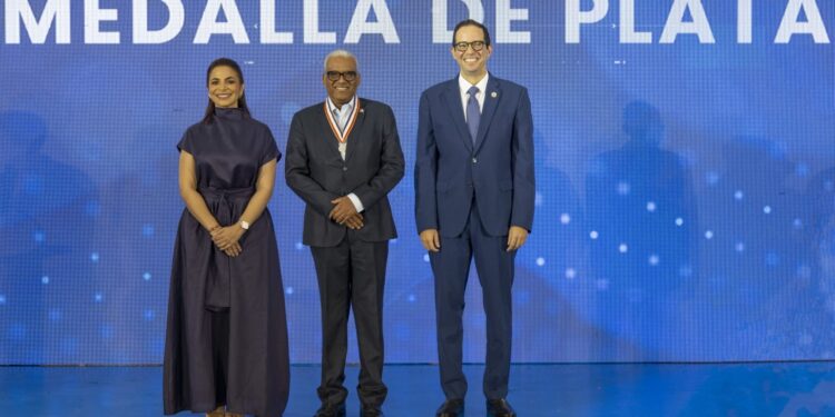 Jubilaciones y Pensiones gana Medalla de Plata en el Premio Nacional a la Calidad 2025