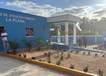 Entregan Unidad de Atención Primaria de la comunidad La Plena, San Cristóbal