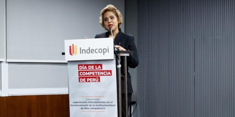 Presidenta de ProCompetencia expone en Perú el alcance de la nueva Política Nacional de Competencia