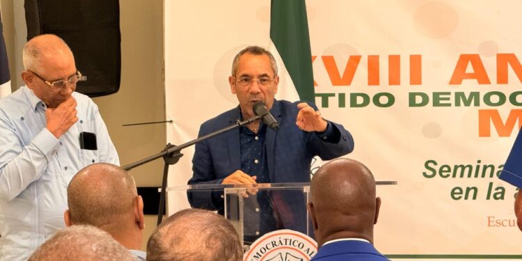 El presidente del Partido Moda Elsido Díaz destaca labor del Gobierno de Luis Abinader con construcción de más de 22 mil obras