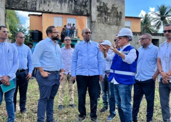 Infraestructura Escolar reinicia construcción de Liceo Experimental y extensión UASD en Bayaguana, Monte Plata tras más de 10 años paralizado