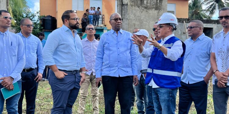Infraestructura Escolar reinicia construcción de Liceo Experimental y extensión UASD en Bayaguana, Monte Plata tras más de 10 años paralizado