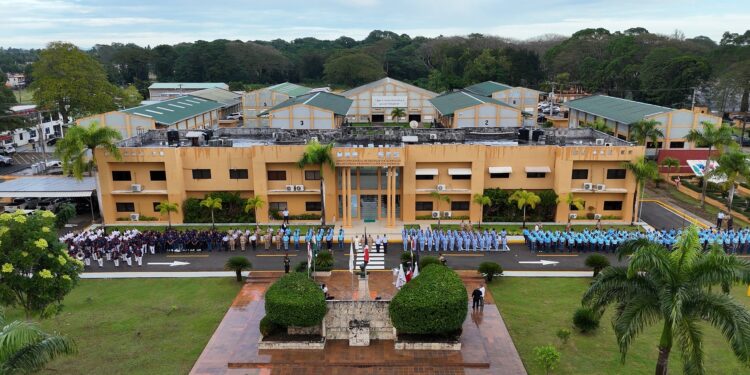 Ministerio de Defensa abre el año escolar 2026 de las Escuelas Vocacionales como eje de inclusión, productividad y desarrollo nacional