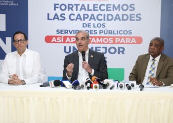 Presidente Abinader impulsa el relanzamiento y fortalecimiento del INAP para transformar la formación de los servidores públicos y avanzar hacia un Estado moderno y eficiente