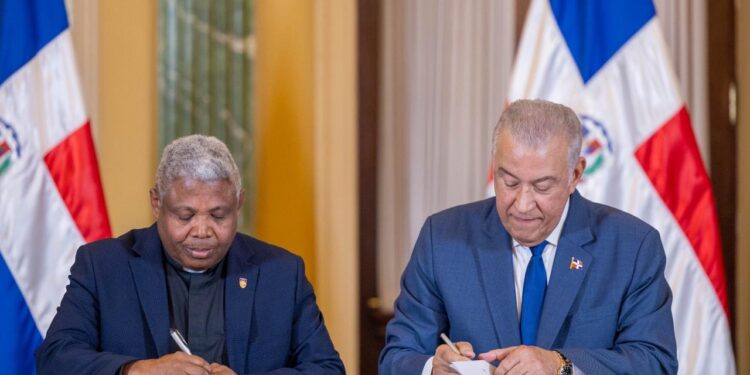 Presidencia de la República fortalece el desarrollo del sur profundo con acuerdo para financiar 300 becas universitarias