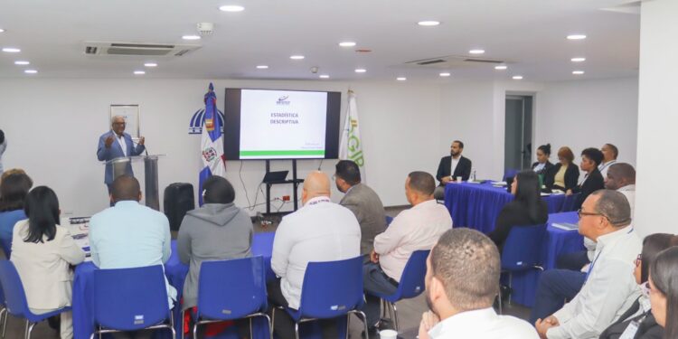 DGJP fortalece capacidades técnicas de su personal con Curso de Estadística Descriptiva