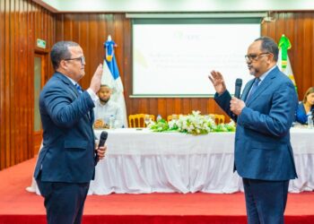 Designan al maestro Jaime Francisco Rodríguez rector del ISEEPENC