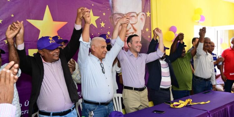 Jhonny Pujols afirma que el PLD “sacará al PRM del poder”, continua inauguración de locales en Barahona