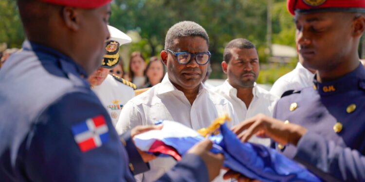 Robert Polanco resalta compromiso del Gobierno con la soberanía, libertad e Independencia Nacional