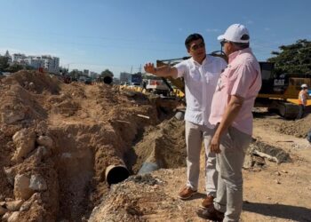 Fellito Suberví recibe trabajos aportarán mayor presión al servicio en 30 sectores del Distrito Nacional