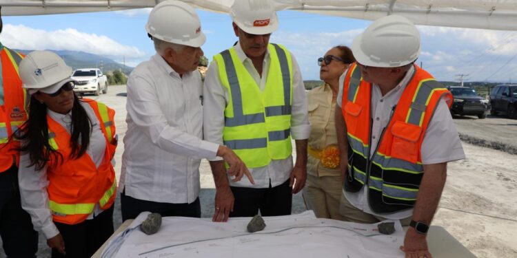 Presidente Abinader supervisa avances en la Circunvalación de Navarrete; inauguración está proyectada para agosto 2026