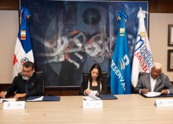 Banreservas y DGM formalizan marco de colaboración entre museos de Santiago