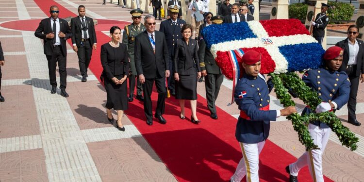 Presidente Abinader asiste a Tedeum por 182 aniversario de la Independencia Nacional