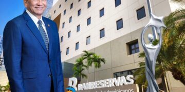 Banreservas reafirma su respaldo al arte y la cultura como patrocinador de Premios Soberano 2026