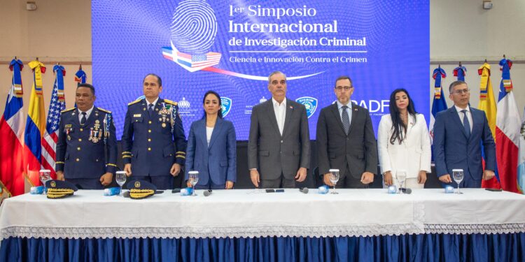 Presidente Abinader: “La tecnificación de la DICRIM no es un proyecto administrativo, es una política de Estado y el motor para reducir la impunidad y fortalecer el sistema de justicia dominicano”