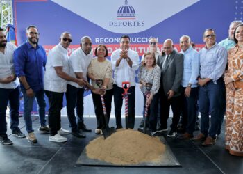 Ministro Kelvin Cruz inicia reconstrucción del Club La Matica con inversión de RD$32.8 millones