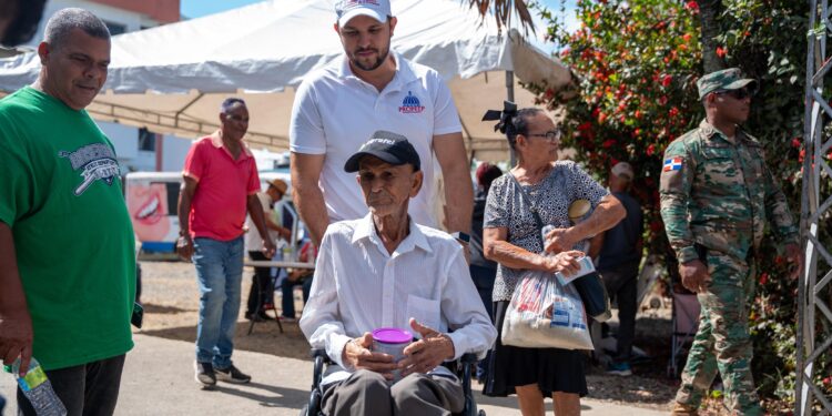 Propeep beneficia a familias en condiciones vulnerables en las provincias de La Vega y Espaillat